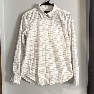 American eatable button down shirt.